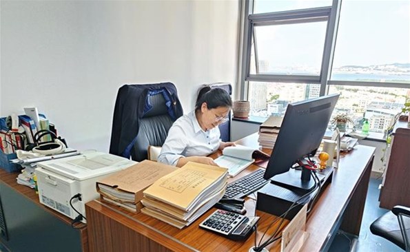 【發(fā)現(xiàn)榜樣 “五星黨員”①】趙海榮：高懸審計(jì)“利劍”，護(hù)航高質(zhì)量發(fā)展