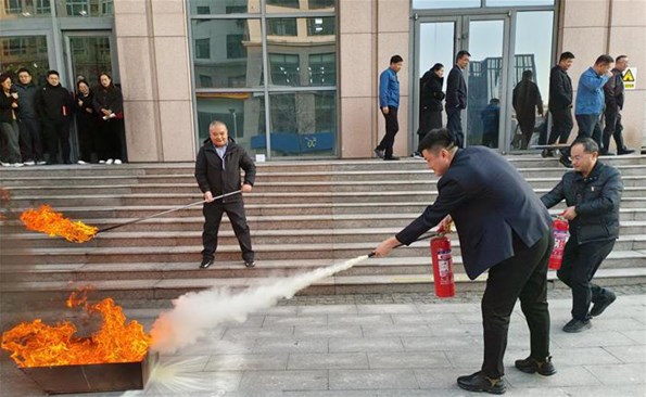 威海產(chǎn)投集團開展消防宣傳月活動