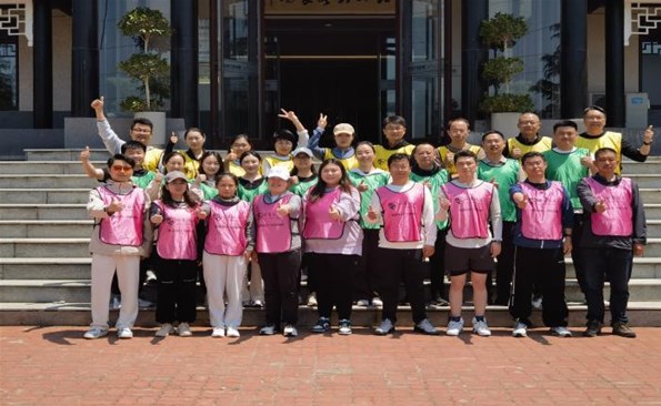 提升素質(zhì) 凝聚力量——威海產(chǎn)投集團開展主管級職工素質(zhì)拓展活動